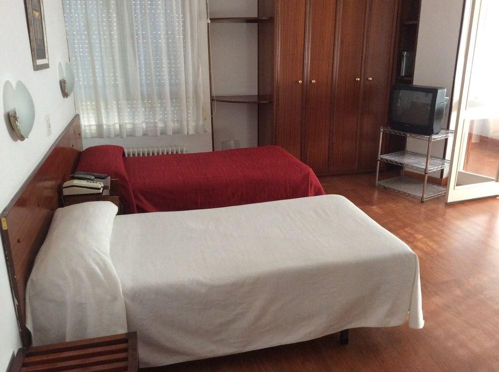 Hostal Liebana Santander Exterior foto