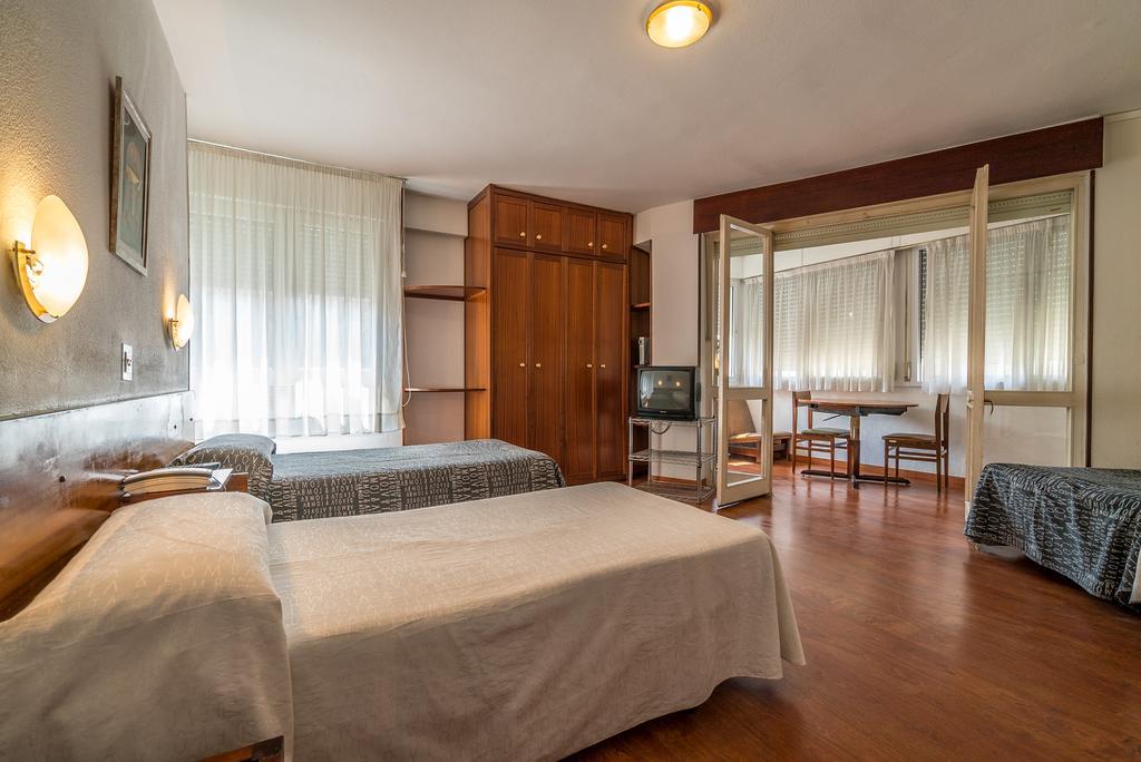 Hostal Liebana Santander Exterior foto