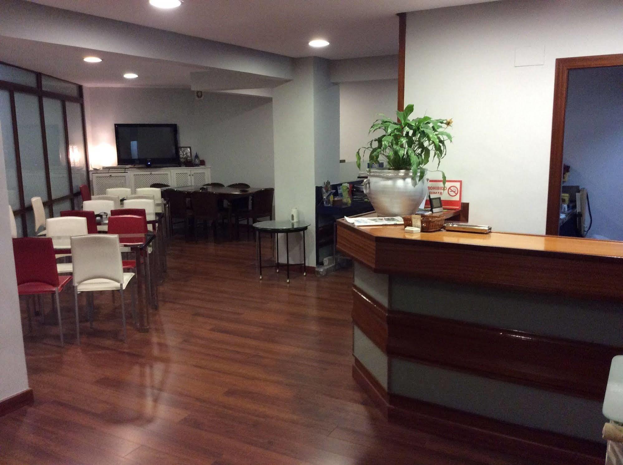 Hostal Liebana Santander Exterior foto