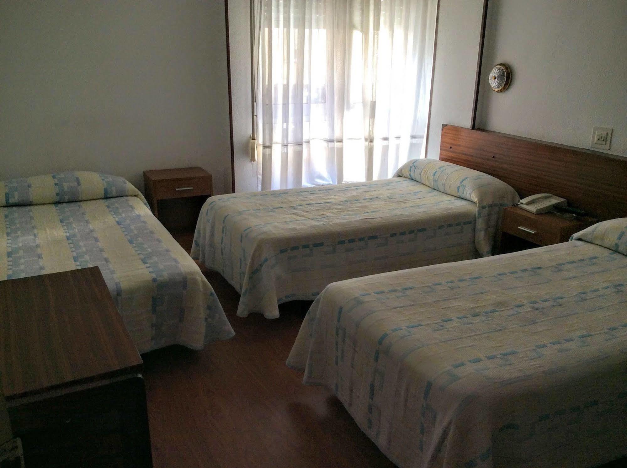 Hostal Liebana Santander Exterior foto